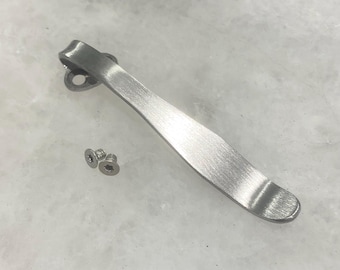 Clip de bolsillo de titanio satinado para cuchillo de cebollino Kershaw 1600