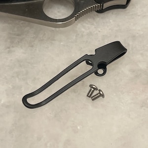 Black Titanium Deep Carry Pocket Clip For Spyderco Para 3 G10 and Yojimbo 2 Knife Tip Up Position
