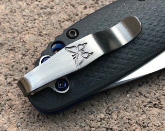 ANODIZED Purple Phillips Screws \u2022 Titanium \u2022 Fits Benchmade Mini Bugout \u2022 3x Replacement Pocket Clip Screws ANODIZED Purple Phillips Screws \u2022 Titanium \u2022 Fits Benchmade Mini Bugout \u2022 3x Replacement Pocket Clip Screws