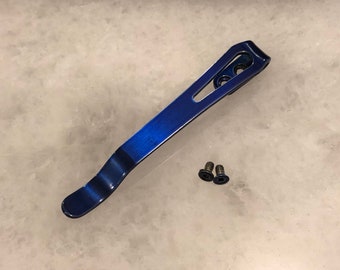 Blått titanklämma med djupt bärfäste för ZT0456 och ZT0808 zero tolerance-knivar