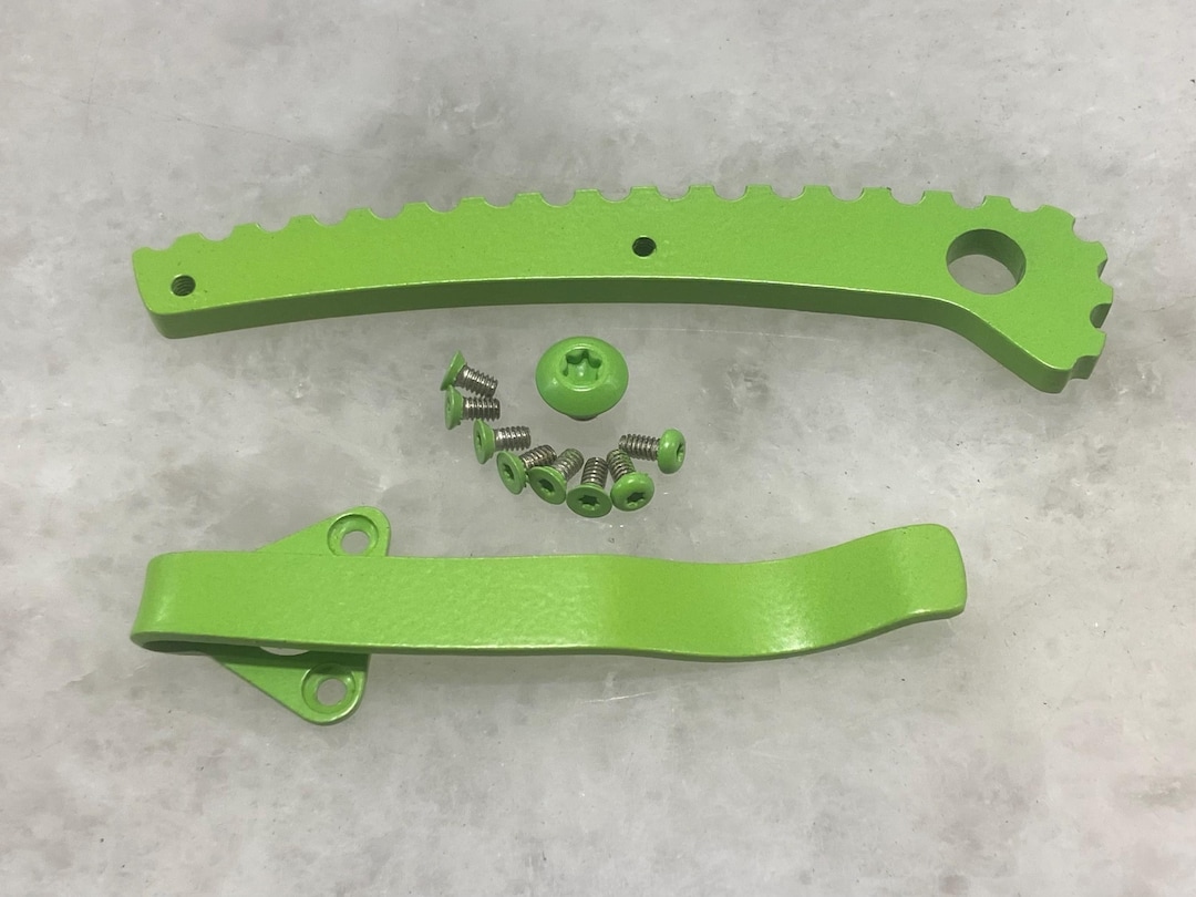 Zombie Green Titanium Back Spacer & Pocket Clip for Spyderco