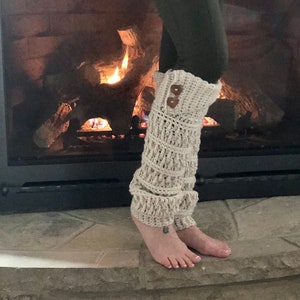 Turnberry Leg Warmers, Crochet PDF Digital Download Pattern, Boutons décoratifs, Maman et moi, Crochet Leg Warmers, Leg Warmers Pattern image 4