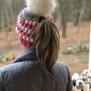 Giddy Up, Pony! Beanie Pattern, Low Ponytail Beanie, Crochet Beanie Pattern, Easy Beanie Pattern, Easy Crochet Pattern, Easy Crochet Beanie