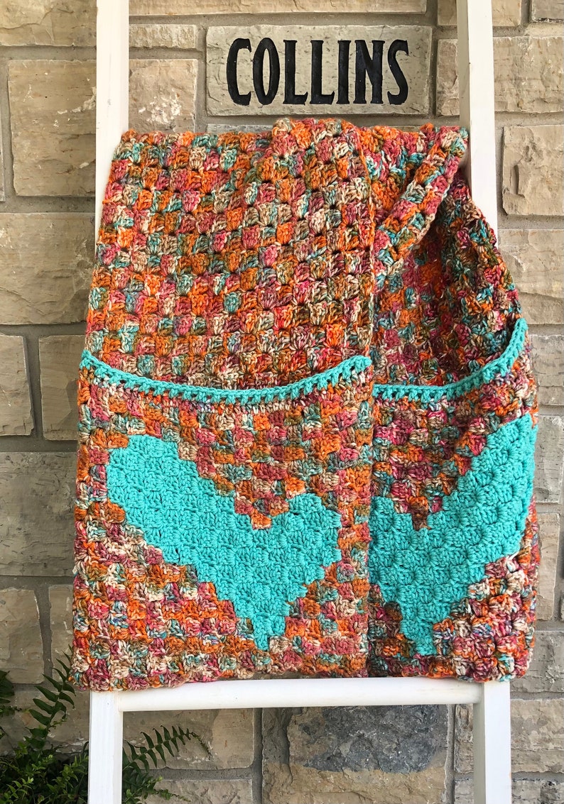 C2C Wonky Heart Pocket Scarf Crochet Pattern, One Piece Pocket Scarf Pattern, Crochet Pocket Shawl, Crochet Pocket Scarf, Scarf Pattern image 4