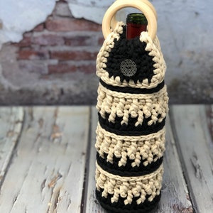 Turnberry Wine Tote Crochet PDF Digital Download Pattern; Wine Bag Craft; Crochet Gift Bag; Wine Tote Bag; Wine Tote Pattern; Winery Wedding