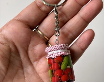 Miniature Pickle Jar Keychain | Realistic Tomato & Cucumber Pickle Bottle Charm | Cute Food Lover Gift, Tiny Glass Jar Dangle Keychain
