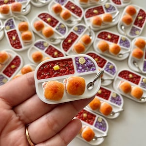 Miniature Pavbhaji Fridge Magnet, Indian Food Miniature, Dollhouse Food, Miniature Food Magnet, Clay Fridge Magnet , Dollhouse Magnet
