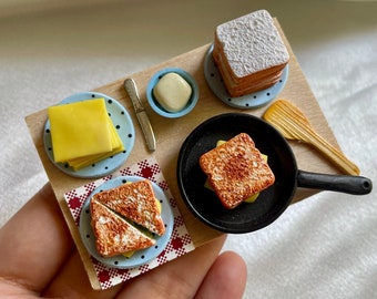 Miniature Breakfast Scene Fridge Magnet ,Mini Sandwich Magnet ,Polymer Clay Food -Handcrafted Gift, Handmade Dollhouse Food, Mini Clay Food