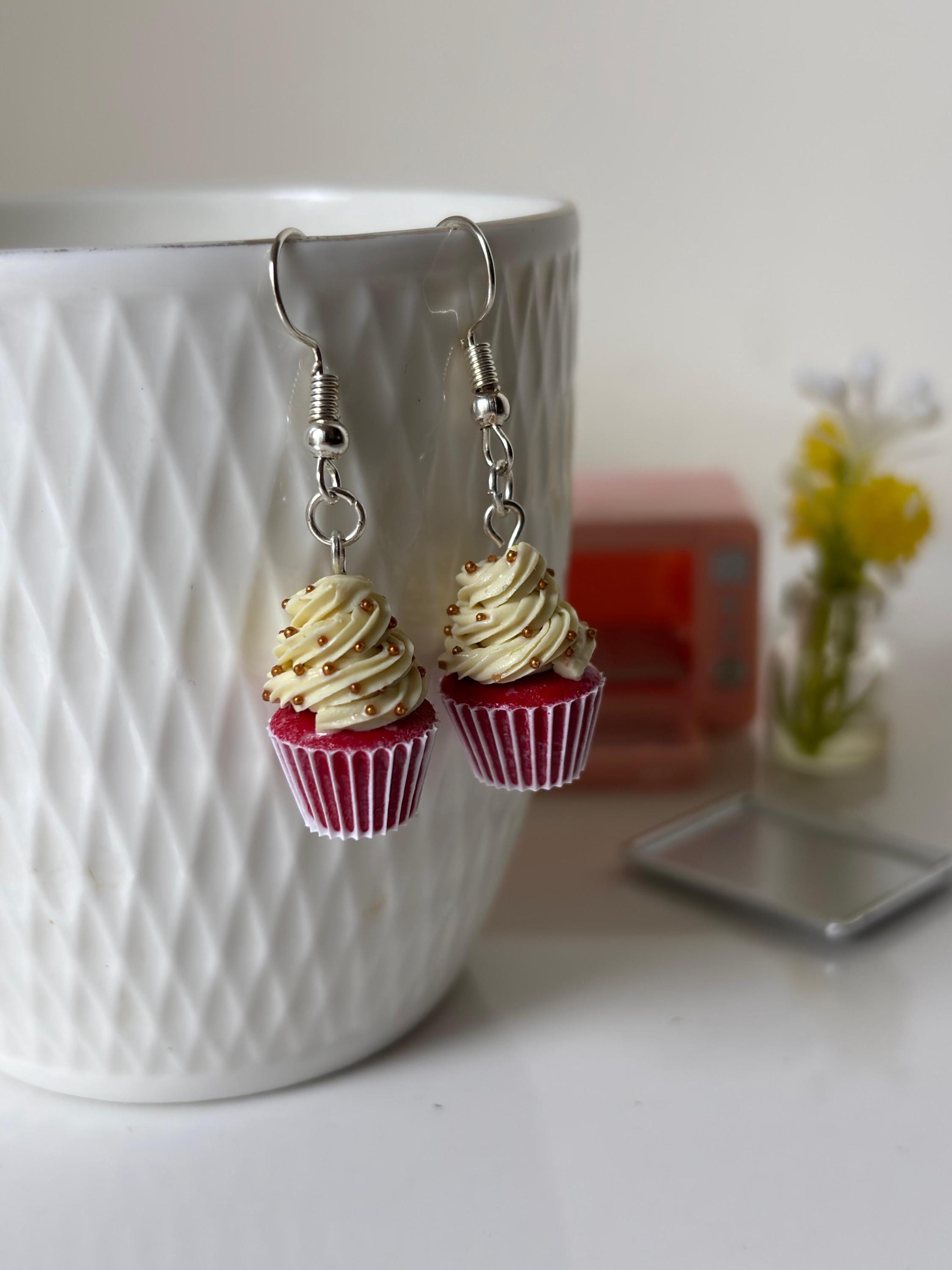 Miniature Red Velvet Cupcake Earrings , Food Jewelry, Food earrings, Food Jewelry, Mini Cupcake House, Mini Food Clay Earrings