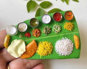 Miniature South Indian Banana Leaf Meal Fridge Magnet | Handmade Clay Indian Thali with Rice, Curries & Sides | Food Art Collectible