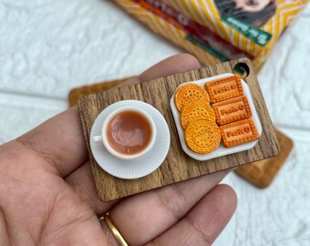 Miniature Chai Biscuit Fridge Magnet , Indian Food Miniature, Dollhouse Food , Best Morning Breakfast Magnet, Parle-g Biscuit Magnet