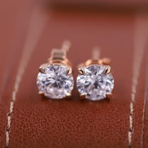 Mother’s Day Gift, Lab Grown Round Cut Diamond Stud Earrings, 14k Gold Diamond Stud Earrings, Classic Lab Grown Diamond Earrings
