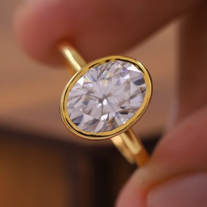 2 CT Oval Cut Moissanite Engagement Ring, Bezel Set Ring, Solitaire Ring, Anniversary Gift Ring, Women&#39;s Wedding Ring, 14K Solid Gold Ring