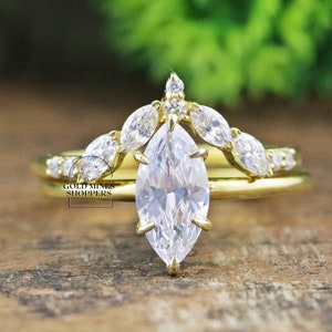 Marquise Cut Moissanite Engagement Ring Set, Vintage Bridal Ring Set, Solid Gold Anniversary Ring, Curved Diamond Wedding Ring, Promise Ring