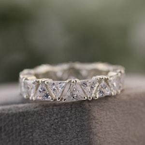Trilliant Cut Diamond Wedding Band, Full Eternity Diamond Band, White Gold Band, Anniversary Gift Ring, Stackable Band, Gift Band For Women