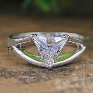 Solitaire Split Shank Ring, Wedding Anniversary Gift, Trillion Cut Cz & Moissanite Diamond Women Ring, Engagement Bride Ring, Handmade Ring