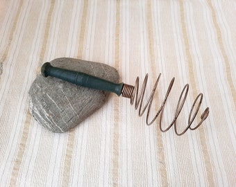 Vintage hand whisk for eggs, Green whisk