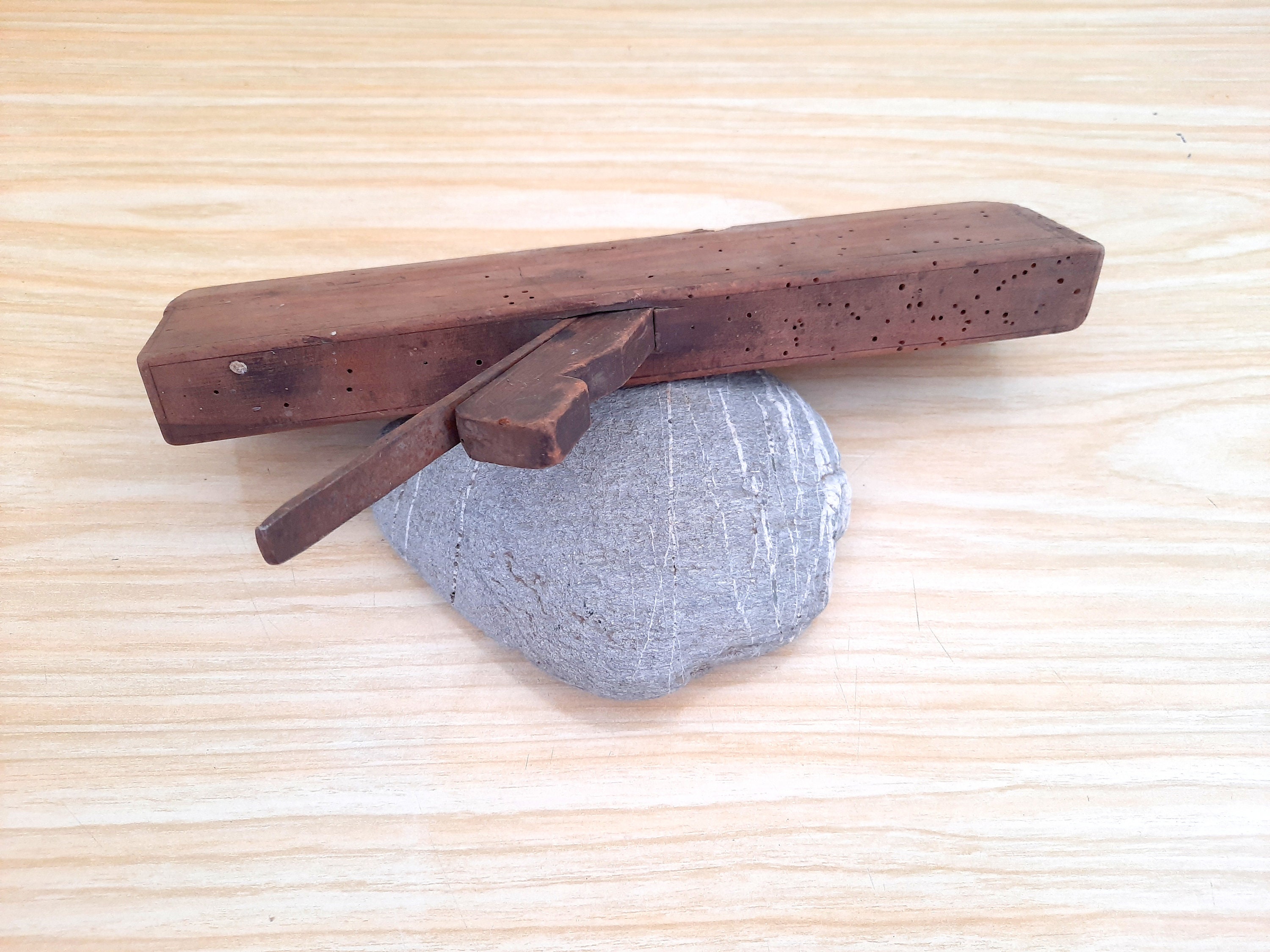 Rabot à Main Vintage FAMOS – Bois – 39 Mm – 20x6x12 Cm – Outil De Menuisier