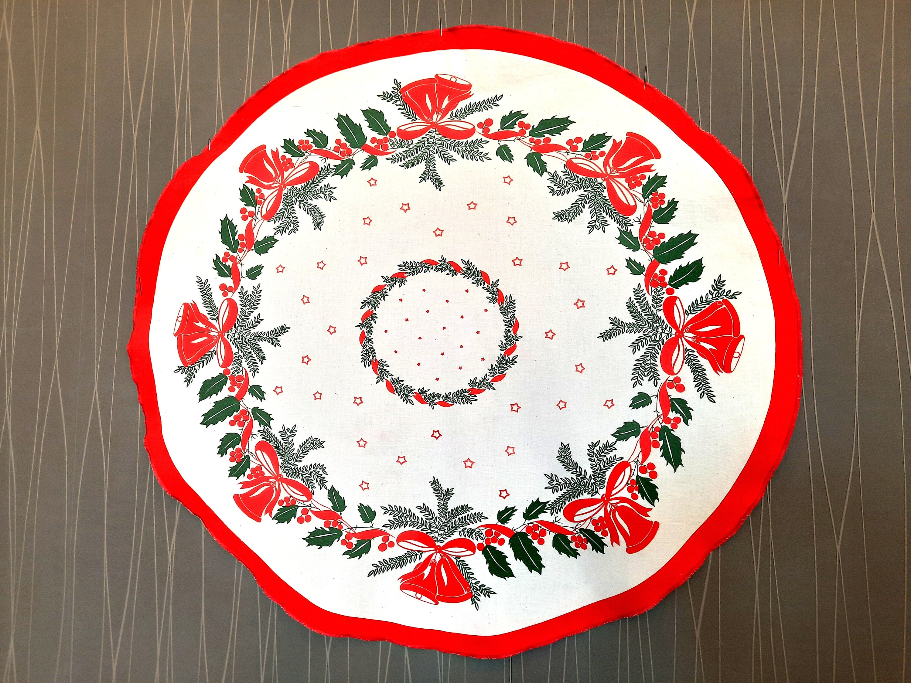 Vintage Christmas Tablecloth Made in Portugal Small Round Etsy