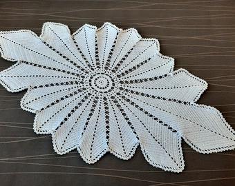 Vintage crochet doily, Handmade large doily, Retro doily, Sale