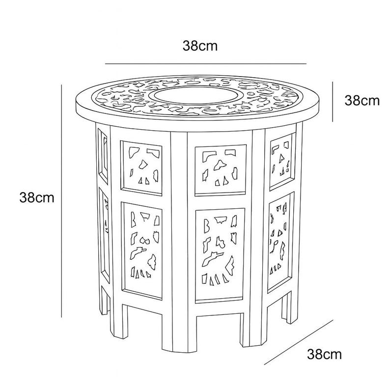 Puede incluir: Una mesa auxiliar decorativa con tapa redonda y dise&ntilde;o geom&eacute;trico. La mesa mide 38 cm de alto y ancho. Los lados de la mesa presentan patrones recortados. La parte superior tiene un dise&ntilde;o calado detallado.