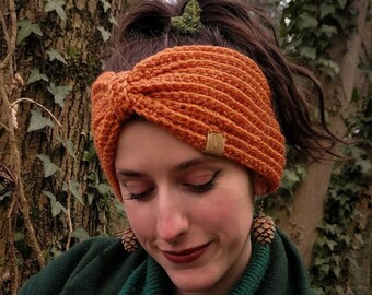 Crochet wool headband