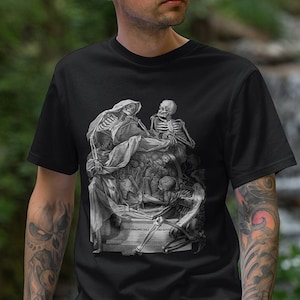 Vintage Danse Macabre Skeleton Engraving Art T-Shirt (Memento Mori Halloween Skeleton Artwork Goth Unisex tshirt tee shirt men women)