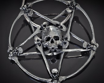 Satanisches Pentagramm Invertiert Pentagramm Schädel Anhänger, Hand poliert (Sterling Silber Messing Schädel Goth Knochen Halskette Wicca Biker Schmuck Charm)