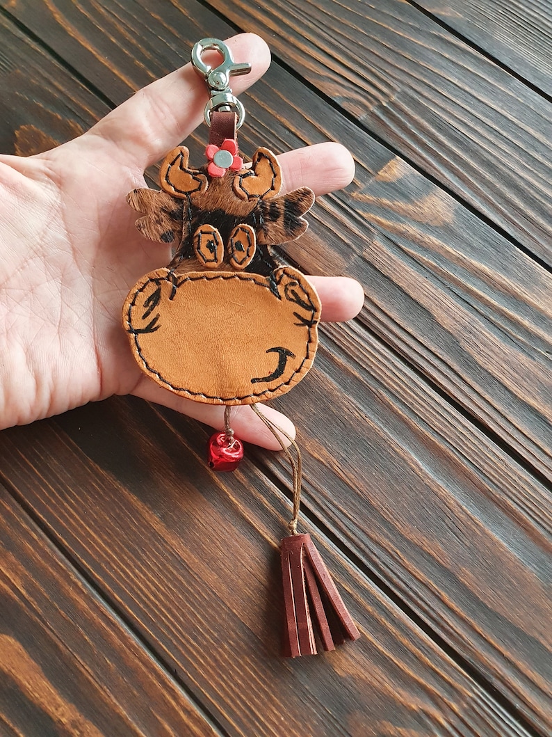 The ox 2021 keychain bag pendant key chain year of the Ox gift to Personalize for free