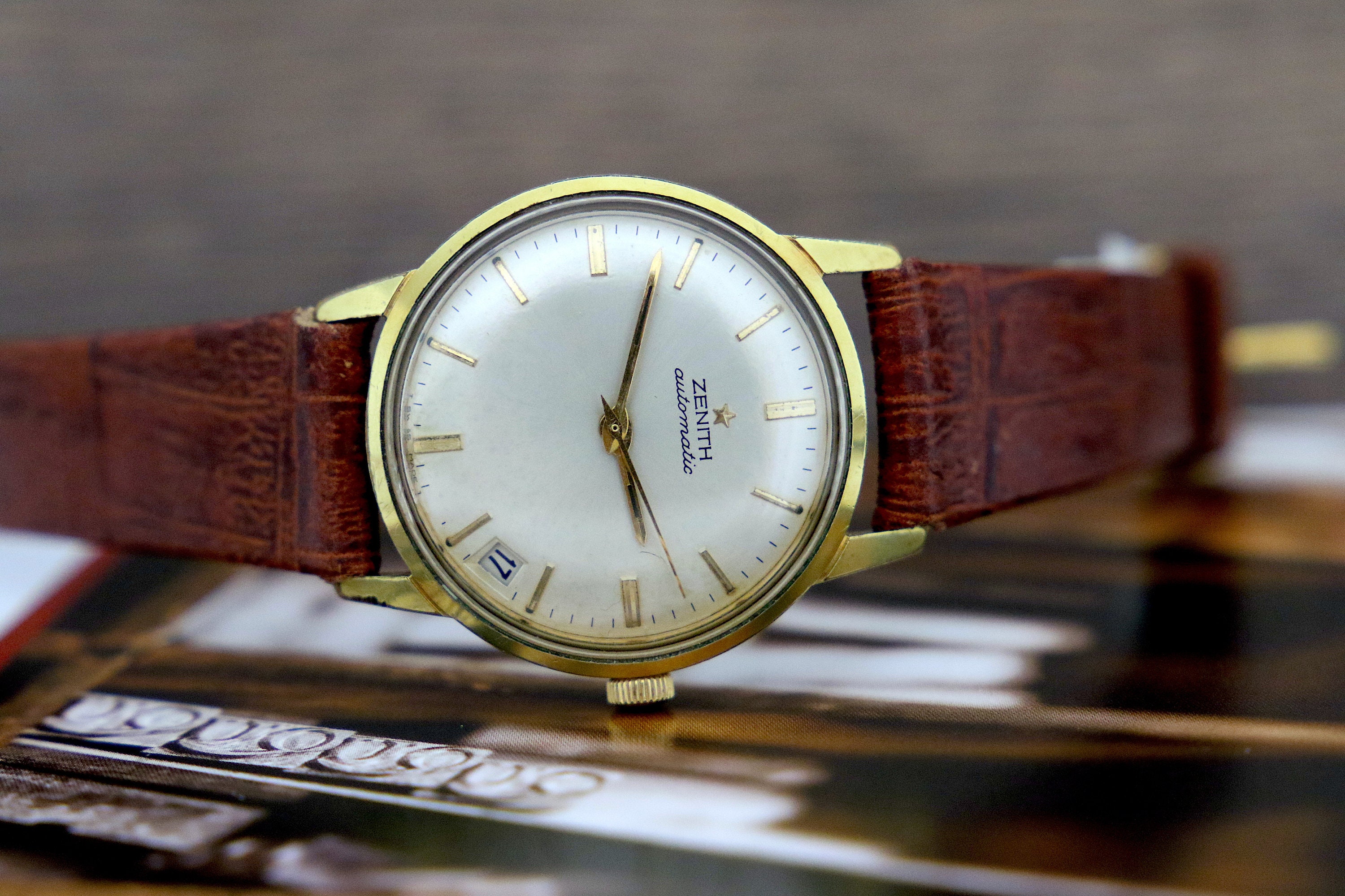 1960s Vintage Zenith Automatic Wrist 