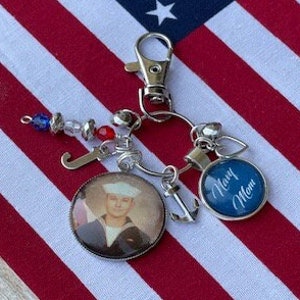 NAVY MOM Keychain,Personalized Photo,Custom Initial Charm,Keepsake,PIR Gift,Gift For Her,Military Gift,Patriotic Gift,Navy Sailor,Anchors