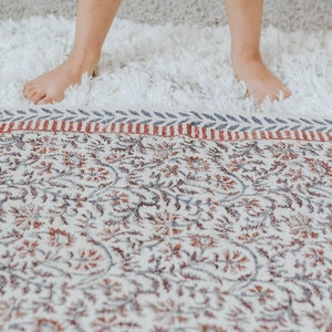 Handmade Cotton Dhurrie Rug: Block Printed Boho Rug (2&#39;×3&#39;)
