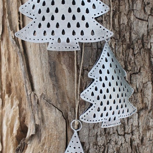 Recycled Iron metal Christmas Tree Decoration Ornaments X-mas favor Festive Decor Set of 3 Pieces
