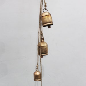 Rustic Iron Tin Bells Hanging Chime Mobile String Decoration 62 cm Length Outdoor Indoor Garden Décor