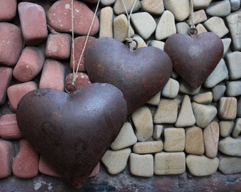 Antique Rustic Metal Heart Wall Hanging Ornaments Gifts Decorative Christmas Tree Ornaments Set 3 Pieces