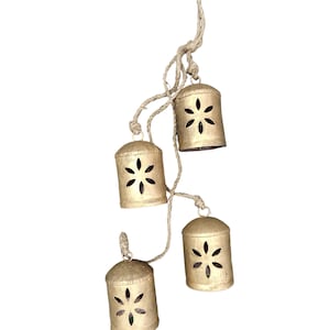 Rustic Iron Cluster Bells Wind chime Decoration Antique Gold Finish Country Decor 60 cm length