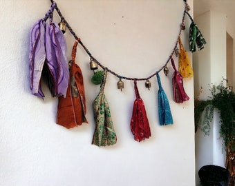 10 Vintage Tin Bells with sari fabric hanging , X-Mas Garland Boho Decor Outdoor Indoor Patio Garden Decoration 132 cm Length