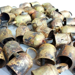 vintage Rounded Top Recycled Iron Tin Cow Bells 2 » Inches Height 50 Pieces Vintage Rounded Top Recycled Iron Tin Cow Bells 2 » Inches Height 50 Pieces Vintage Rounded Top Recycled Iron Tin Cow Bells 2 » Inches Height 50 Pieces Vintage Rounded