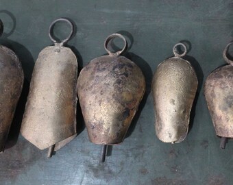 Handmade Recycled Rustic Iron Antique Distressed Finish Cow Bells Barn Bells Assortment Set of 5 Pieces
