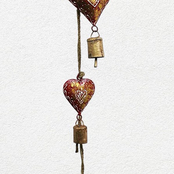 3 décorations murales coeur en métal avec cloches, tenture murale bohème, guirlande coeur de 65 cm de longueur pour une décoration d'intérieur bohème