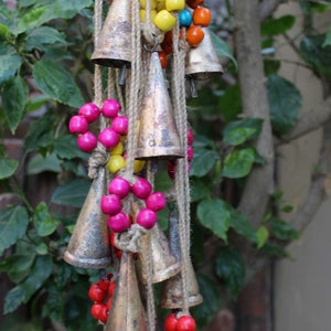 Handmade Vintage Cone Shape Tin Bells Hanging Garden Chimes Mobile Hanging Decoration 66 cm Length Lot 6 Strings