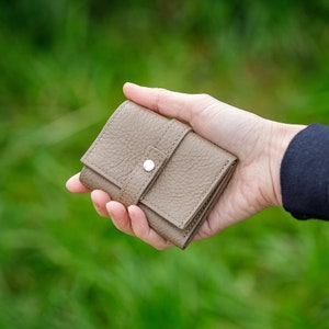 Travelers Wallet, Small Leather Wallet, Wallet, Leather Wallet for Man, Grooms Gift, Leather Wallet for Woman