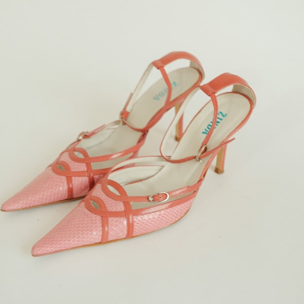 Y2K Pink on Pink Snakeskin printed Leather Kitten Pointed Heels size 40