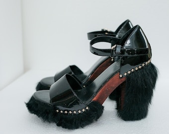 靴 PRADA vintage leather shoes Prada Vintage Sport Vibram Leather Laced Trainers Men Shoes