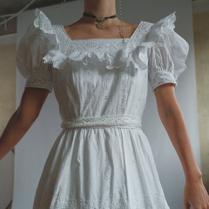 True Vintage White Cotton Anglaise Puff Sleeve Dress image 7