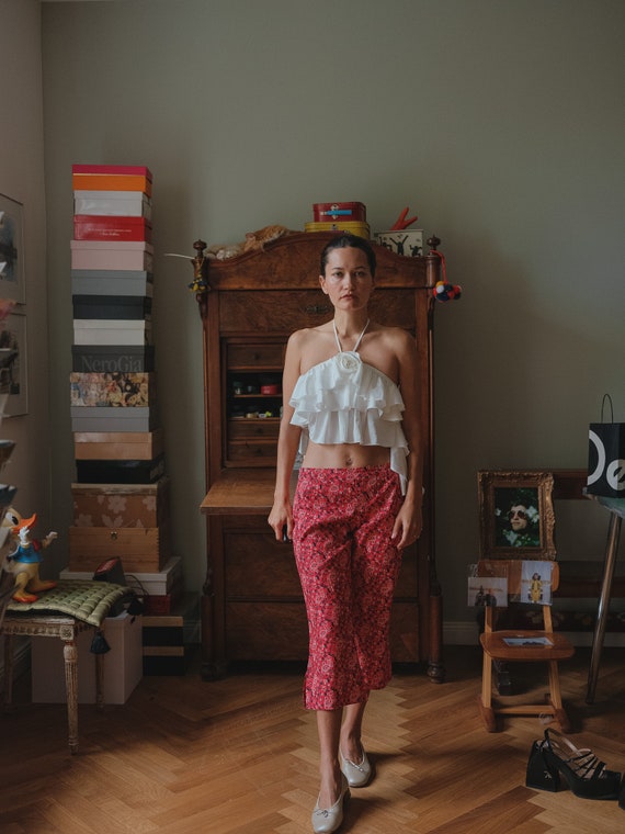 Vintage Dolce and Gabbana Red Paisley Capris XS/S - Etsy