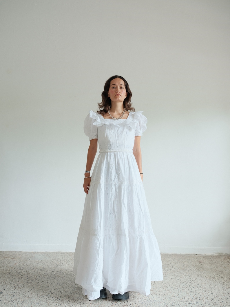 True Vintage White Cotton Anglaise Puff Sleeve Dress image 5