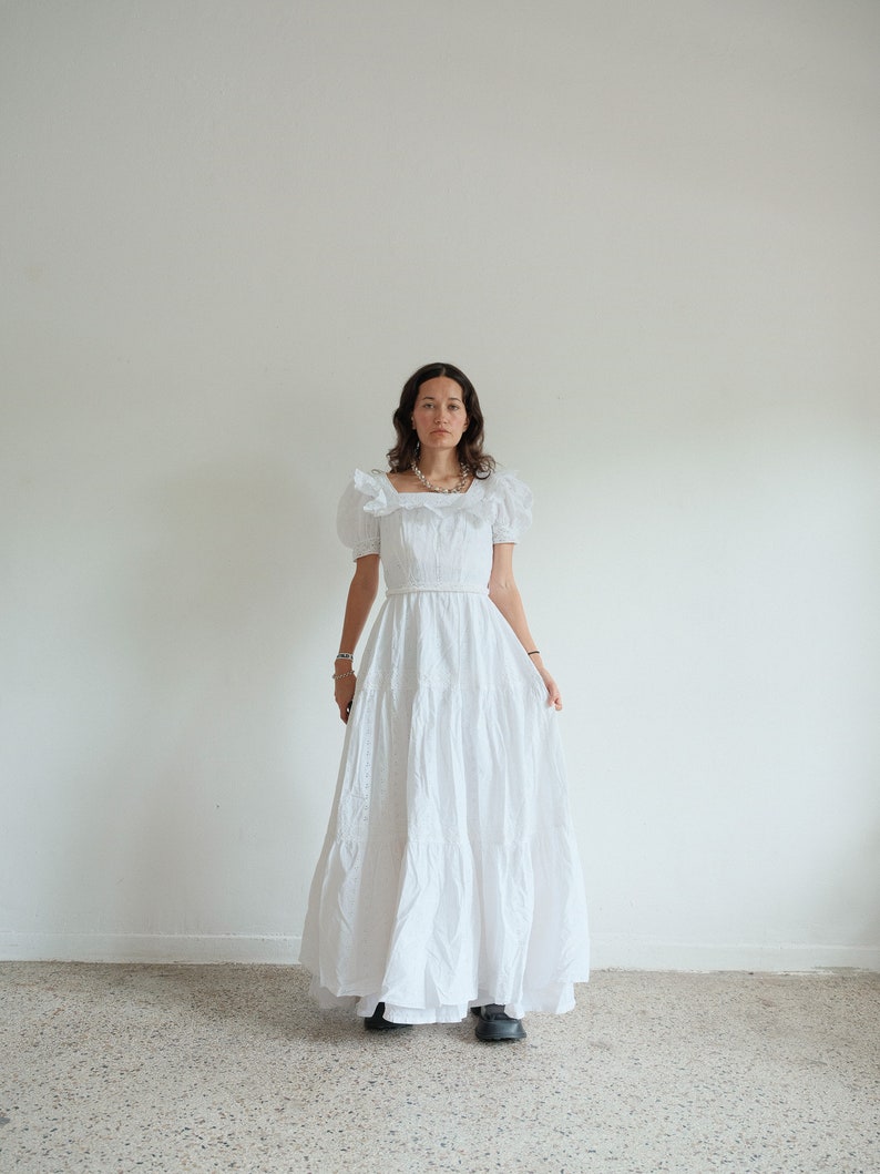 True Vintage White Cotton Anglaise Puff Sleeve Dress image 2