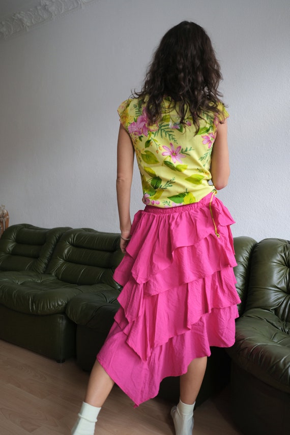 Y2K Yellow and Pink Hibiscus Asymmetrical ruffle … - image 6