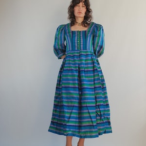 The Puffiest Puff Sleeve True Vintage Peasant Dress XS image 1